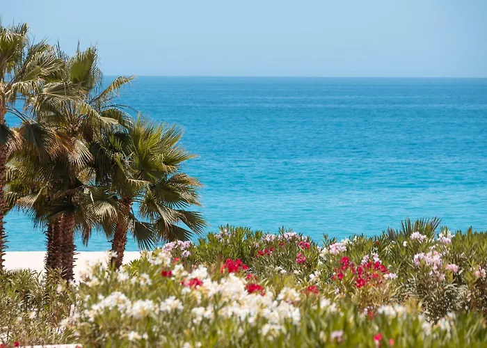 Beachfront Hacienda Style * Cabo San Lucas